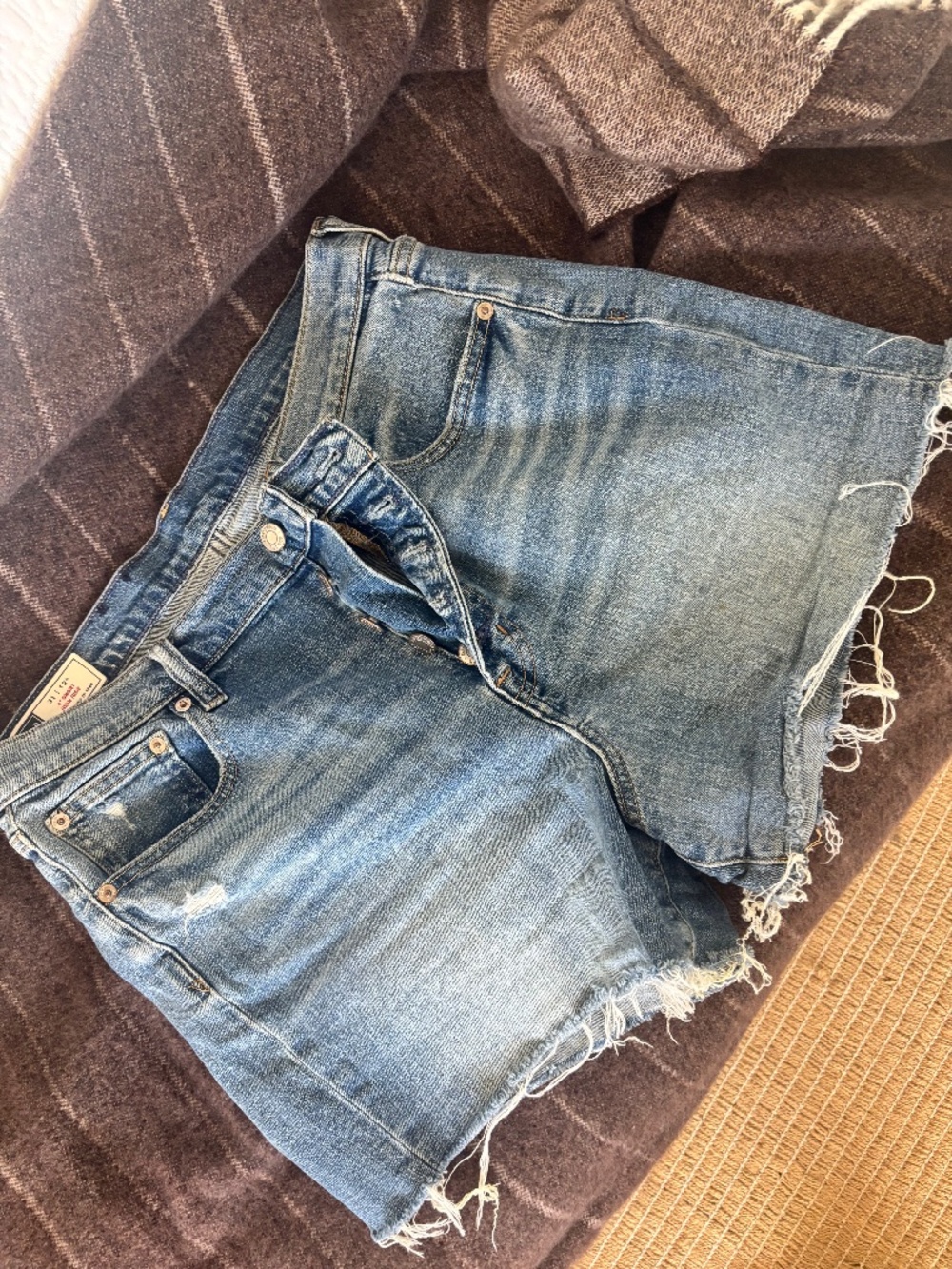 Gap shorts